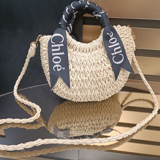 Chloe mini