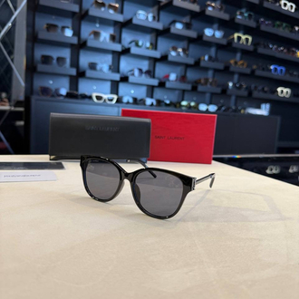 YsL gözlük