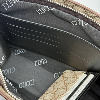 Gucci clutch 
