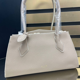 Alaia 