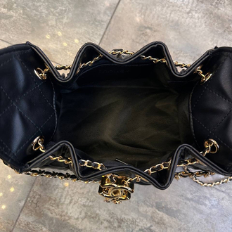 Chanel mini