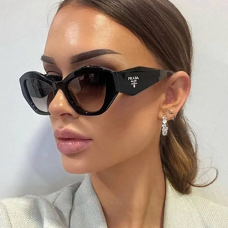 Prada gözlük