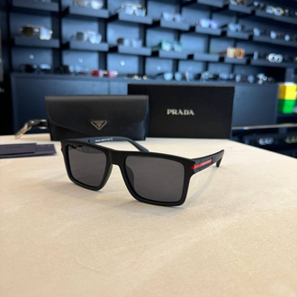 Prada gözlük