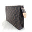 lv clutch