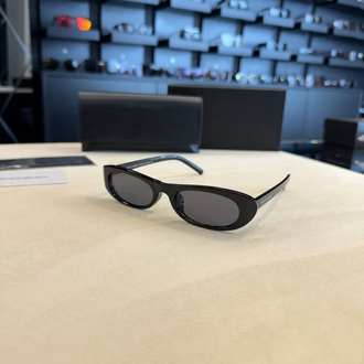 YsL gözlük
