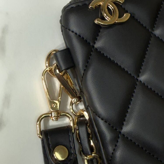Chanel clutch