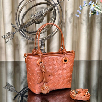 Bottega 