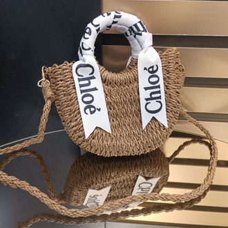Chloe mini