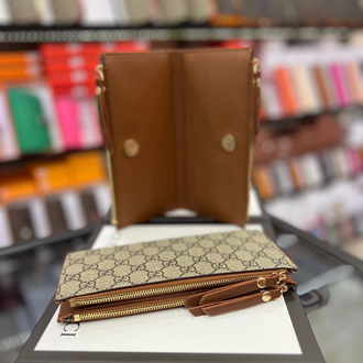 Gucci cüzdan