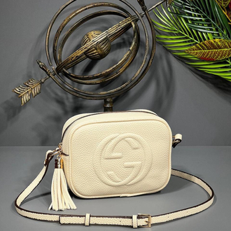 Gucci interlocking