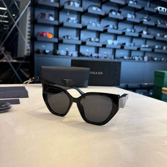 Prada gözlük