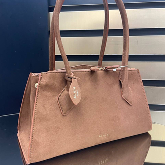 Alaia 