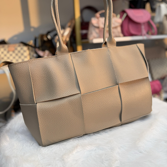 R&Y outlet