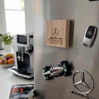 Formula 1 Temalı Ahşap Buzdolabı Magneti – 2’li Seçilebilir Set