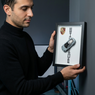 Porsche 911 Carrera T Temalı Ahşap Çerçeve Dekor – Masa & Ofis Aksesuarı