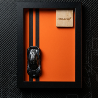 McLaren W1 Temalı Ahşap Çerçeve Dekor – Masa & Ofis Aksesuarı