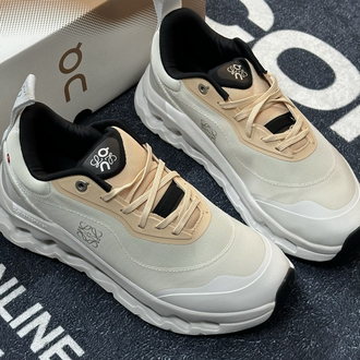 On Running X Loewe “Cream White”