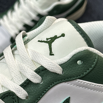 Nike Air Jordan 1 Low SE “Oxidized Green Sail”