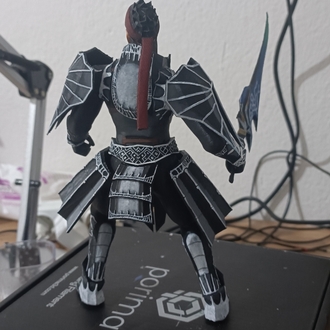 Siyah Çelik Zırh ( 30 cm )