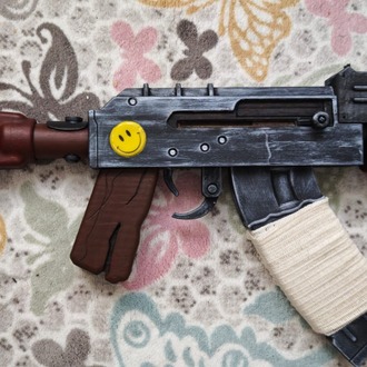 Rust AK-47 - Gerçek Silah Boyutunda
