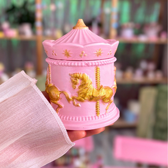 Pembe atlıkarınca kutu(mumsuz)