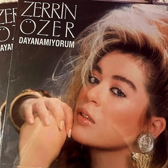 Zerrin Özer PLAK
