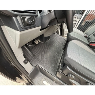 Ford Tourneo Custom 2024 Sonrası 3D Havuzlu Paspas
