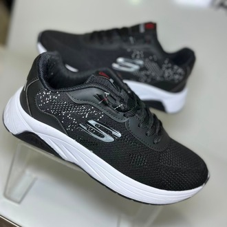 SKECHERS