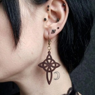 Gotik Geometrik Küpe | Keskin Hatlı Modern El Yapımı Tasarım