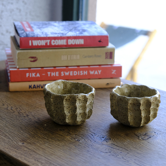 Stoneware benekli cup