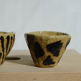 Stoneware benek cup