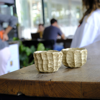 Stoneware benekli cup