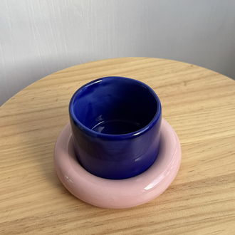 Pembe kobalt takım