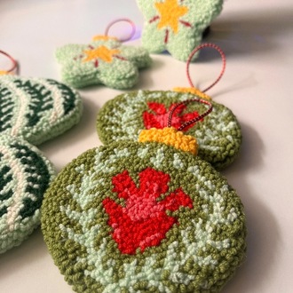 Floral desenli ve Boho tarzı Çift Taraflı Yılbaşı Ağaç Süsleri