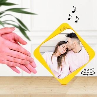 Hareketli Müzikli Kare Pembe Fotoğraf Çerçevesi