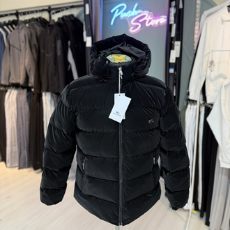 Lacoste Siyah Kapüşonlu Şişme Mont – Kışlık Erkek Dış Giyim