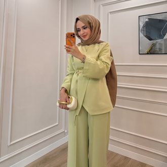 Çapraz Ön Detaylı Pantolonlu Takım