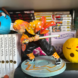 Zenitsu büyük figürü
