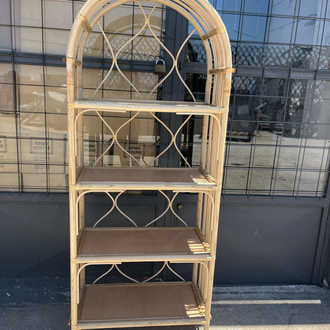4 katlı kitaplık/raf
