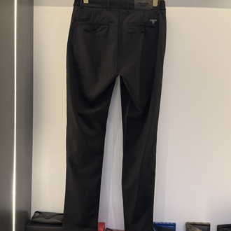 BOSS KETEN GÖMLEK PRADA JOGGER KOMBİN