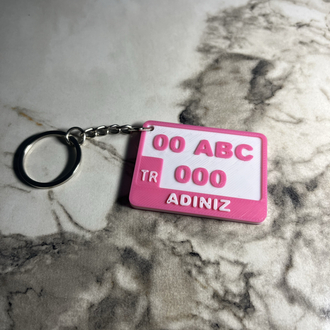 Kişiye Özel Kare İsimli Pembe Plaka Anahtarlık