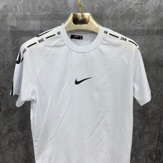 NIKE TİŞÖRT 