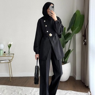 Zara Kupra Seyyar Kemerli Gold Düğmeli Pantolonlu Takım - Siyah