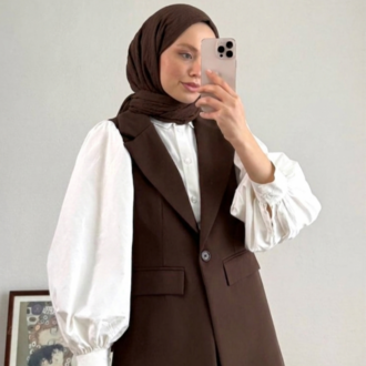 Tek Düğme Detaylı Double Kumaş Yelekli Pantolonlu Takım - Kahverengi