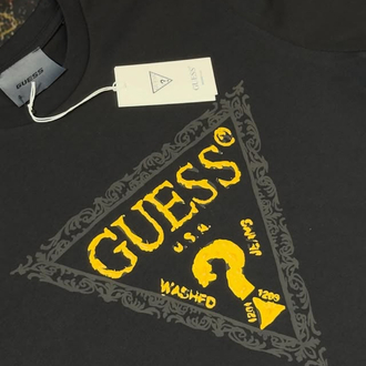 GUESS Premium T-Shirt