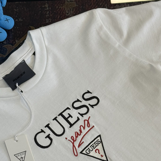 GUESS Premium T-Shirt