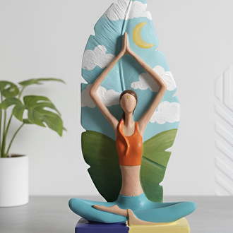 Yogacı Kız