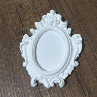 Küçük Oval Çerçeve 