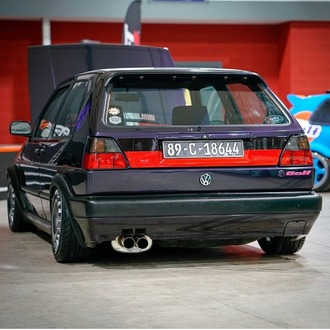 Vw Golf II 1987-1991 Arka panel kaplaması siyah-kırmızı Team Heko 01058 