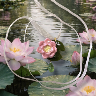 lotus kolye 